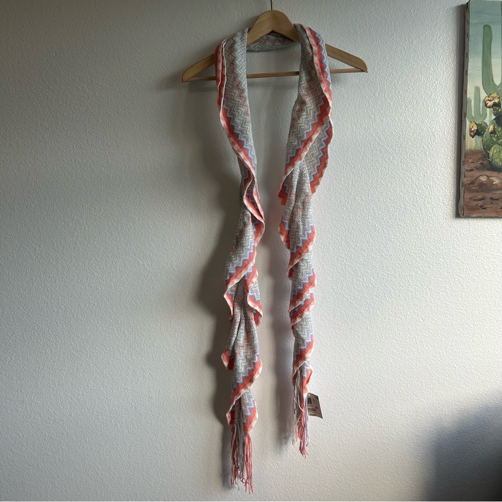 Multicolor Twist Zigzag Patterned Scarf